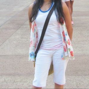 White linen crop pants